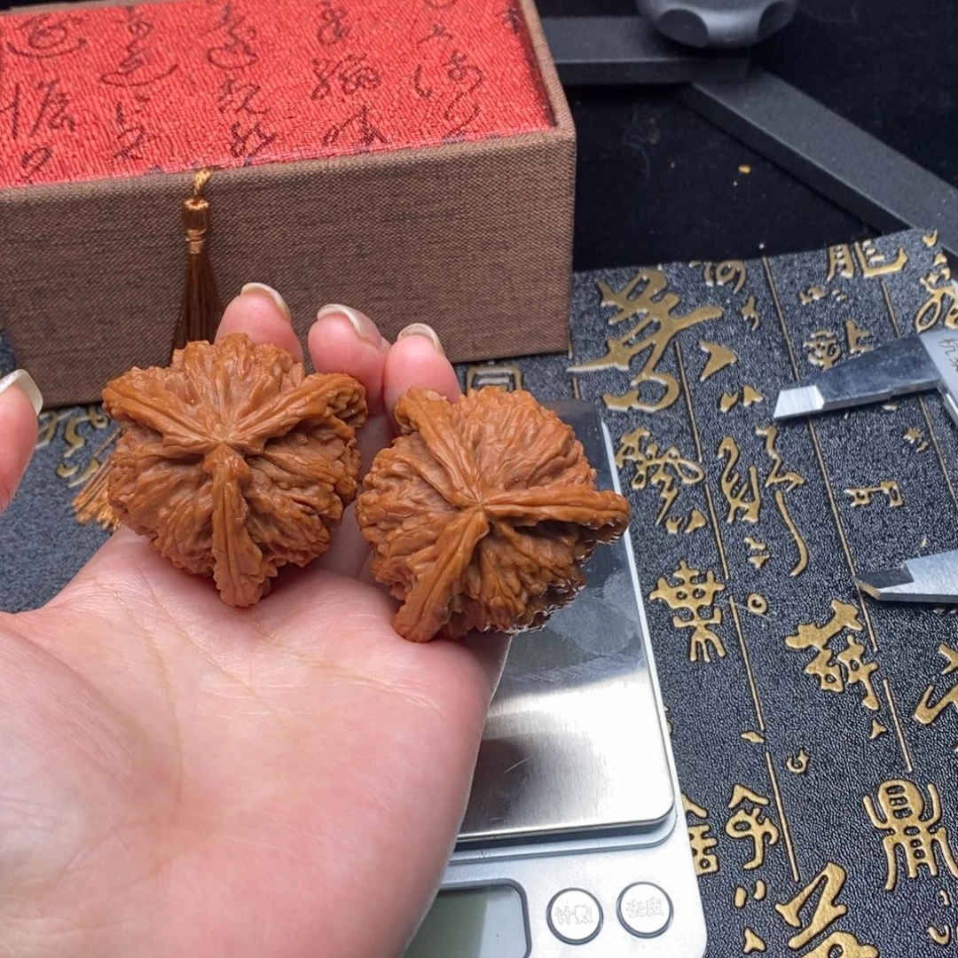 ゞ***乄文玩核桃吊坠1111111111