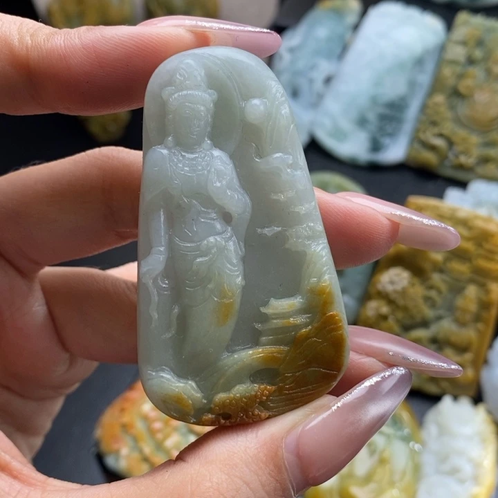 定制翡翠未镶嵌观音