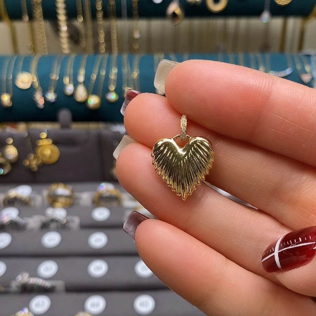 钻石吊坠不含链18K金镶嵌天然钻石