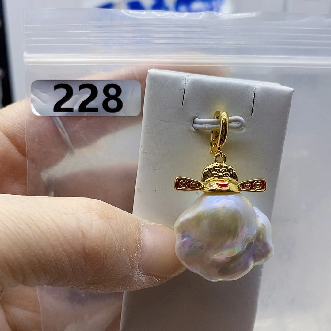 颈饰合金淡水珍珠