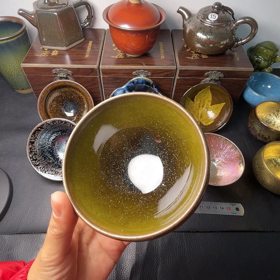 茶盏你是个很爱玩很