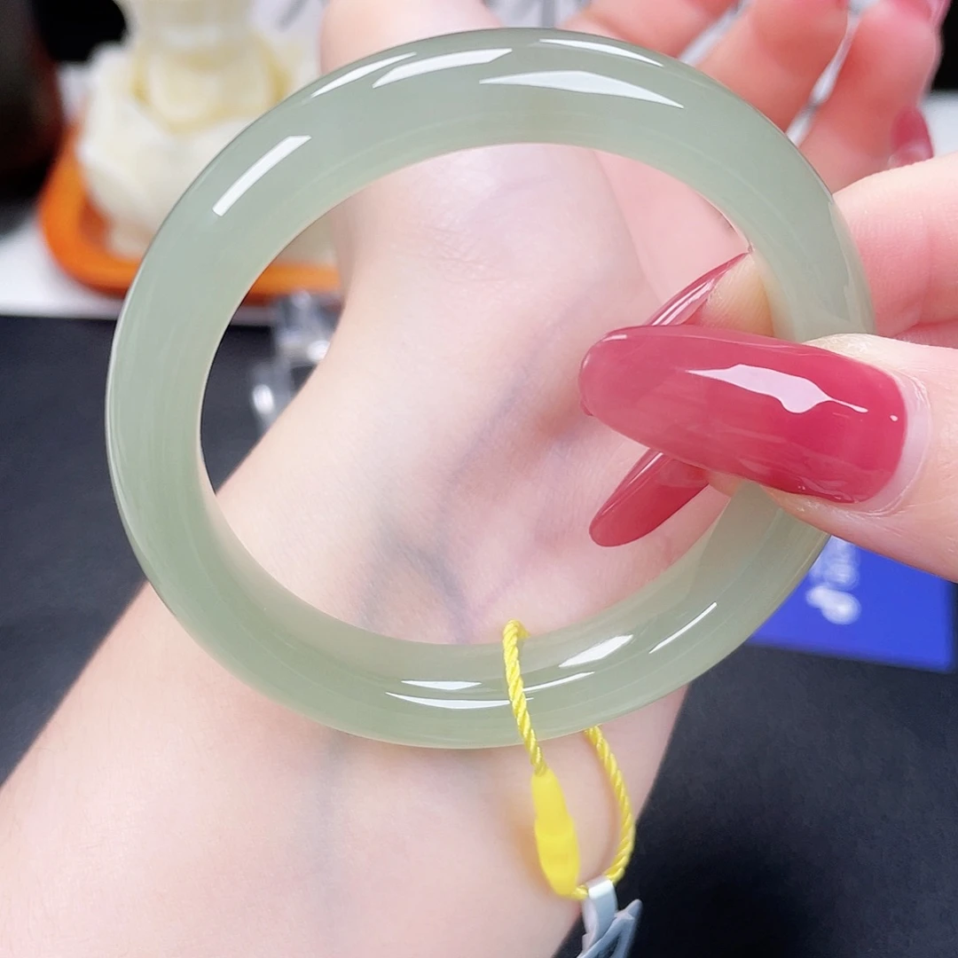 和田玉未镶嵌手镯5051