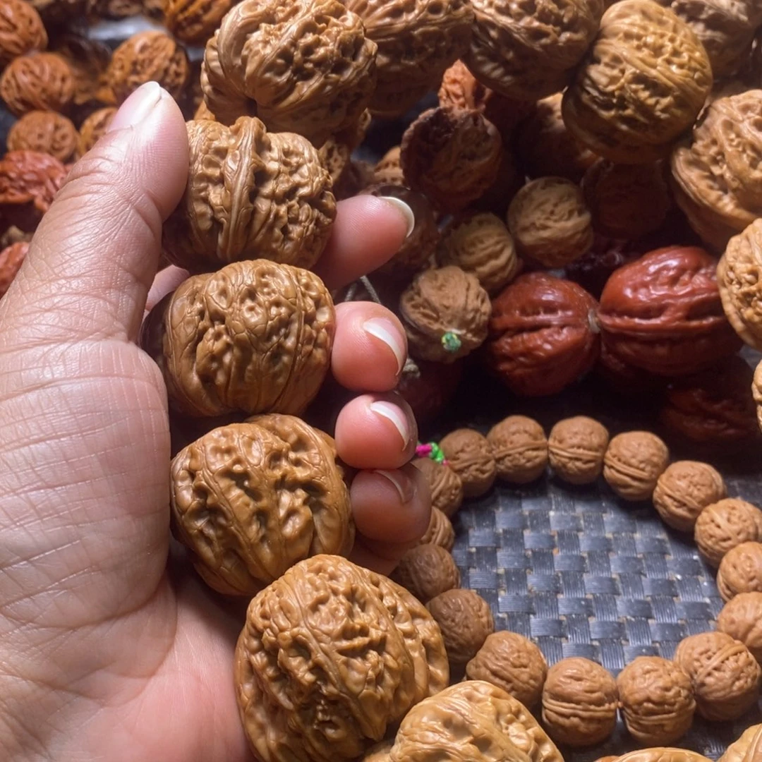 小***f文玩核桃吊坠元宝