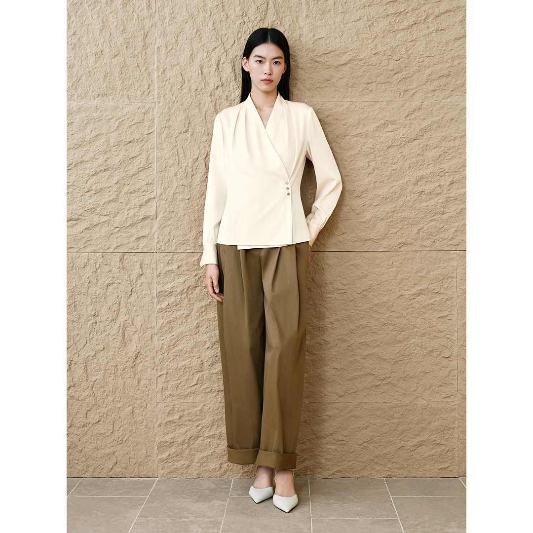 INSUN恩裳专选2025秋季交叠式V领衬衣洋气醋酸衬衫上衣9C65330040