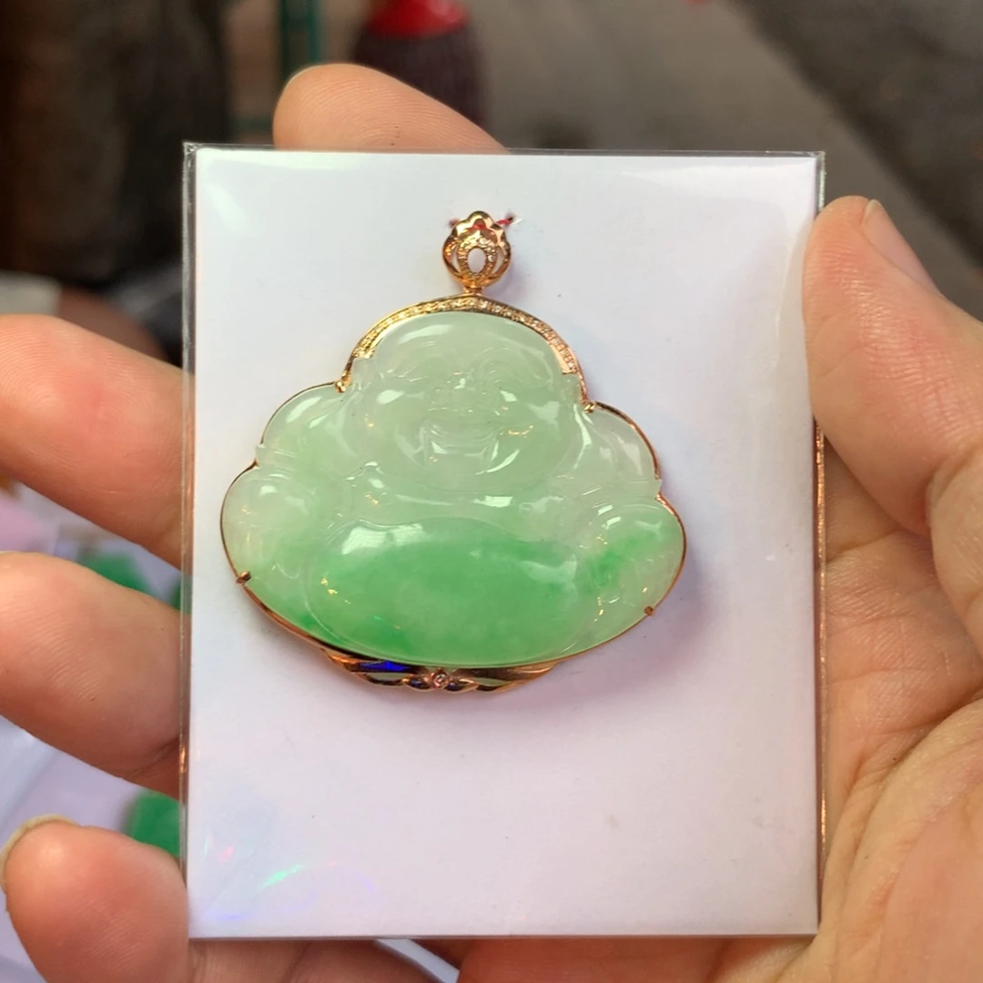 翡翠18K金镶嵌颈饰翡翠首饰