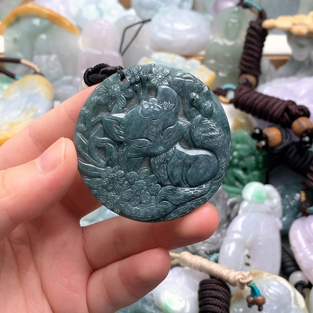 吊坠(不含链)未镶嵌翡翠