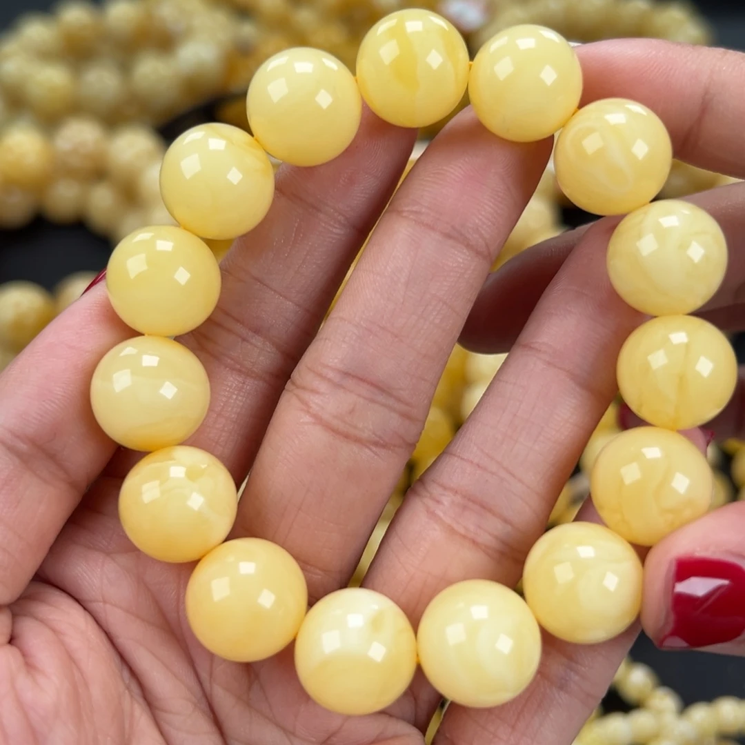 琥珀未镶嵌手链24.6克