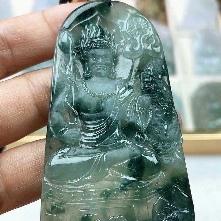 翡翠未镶嵌颈饰天然翡翠不动