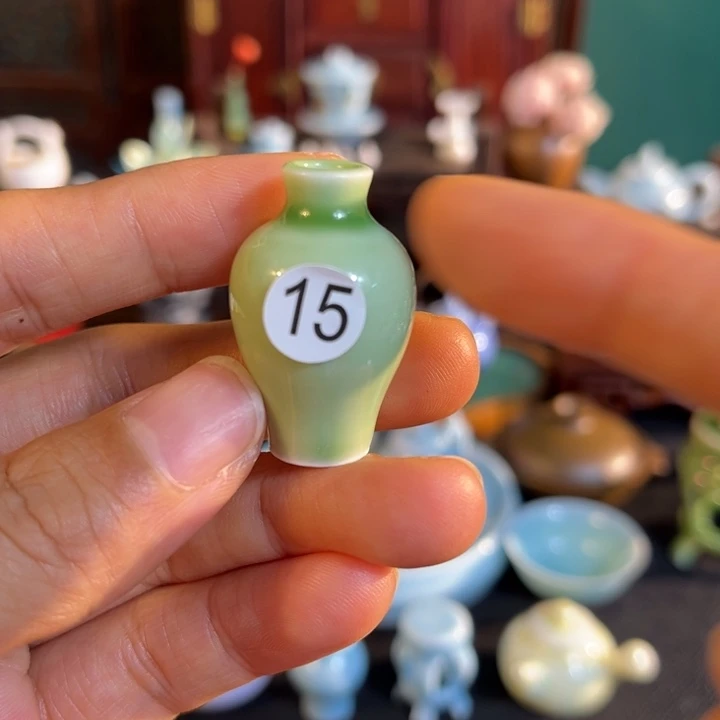 摆件微陶老王迷你花瓶