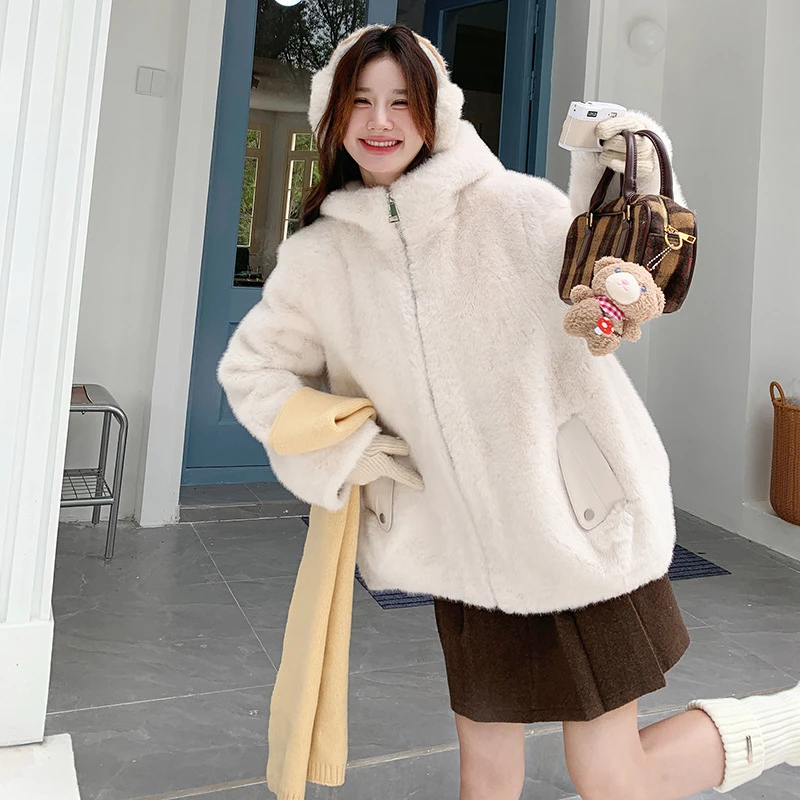 秋冬时尚连帽宽松带帽加厚保暖百搭毛绒羊羔绒外套女装女士清新甜
