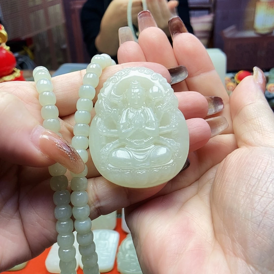 颈饰未镶嵌和田玉一*米