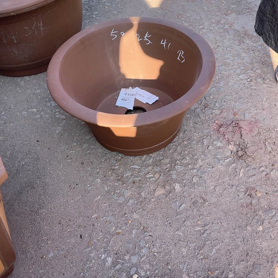 紫砂花盆大斗盆一个
