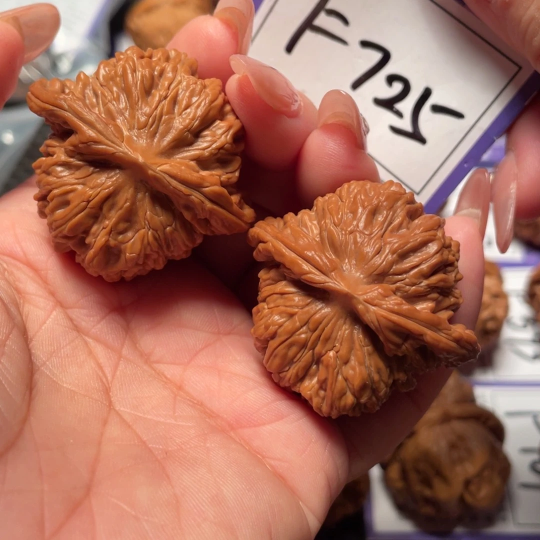 文玩核桃把件725号楼子42