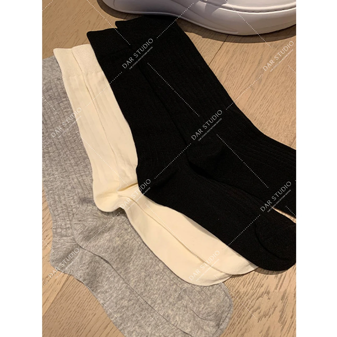 DAR STUDIO 【条纹中筒袜】2024秋季新款软糯亲肤纯色袜子 1956