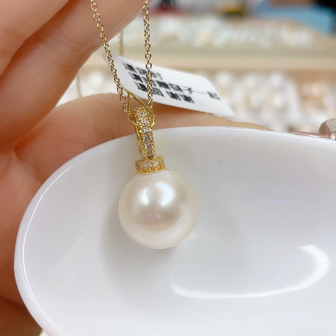 淡水珍珠未镶嵌吊坠(赠链)