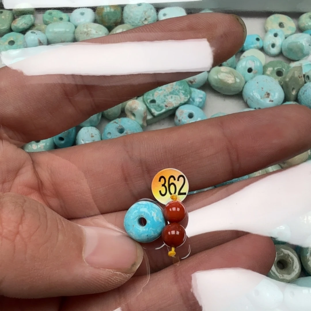 南红玛瑙未镶嵌珠宝奇石