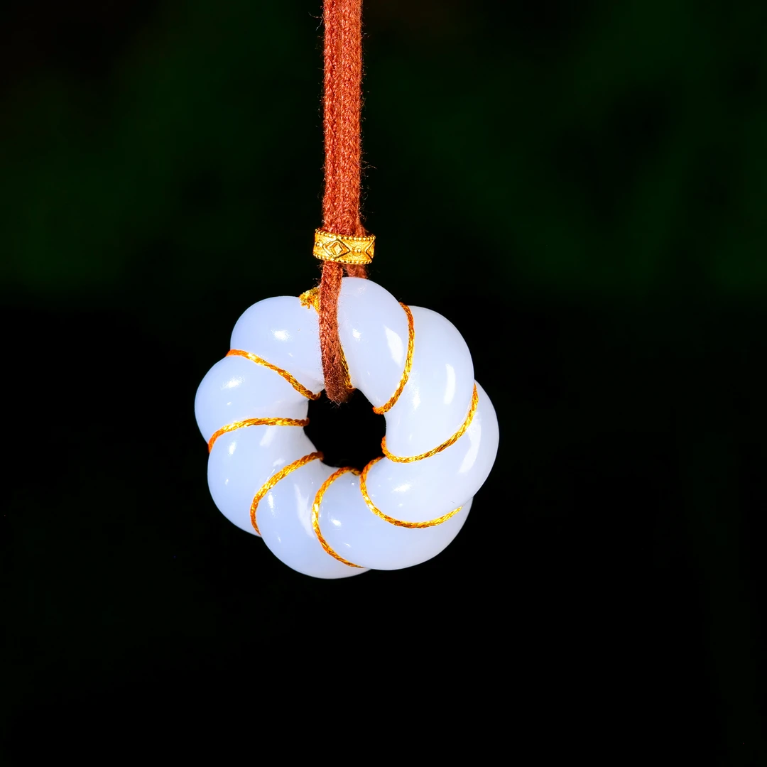 【小雨来了】925银 和田玉白玉时来运转吊坠 挂坠 多样性发一件