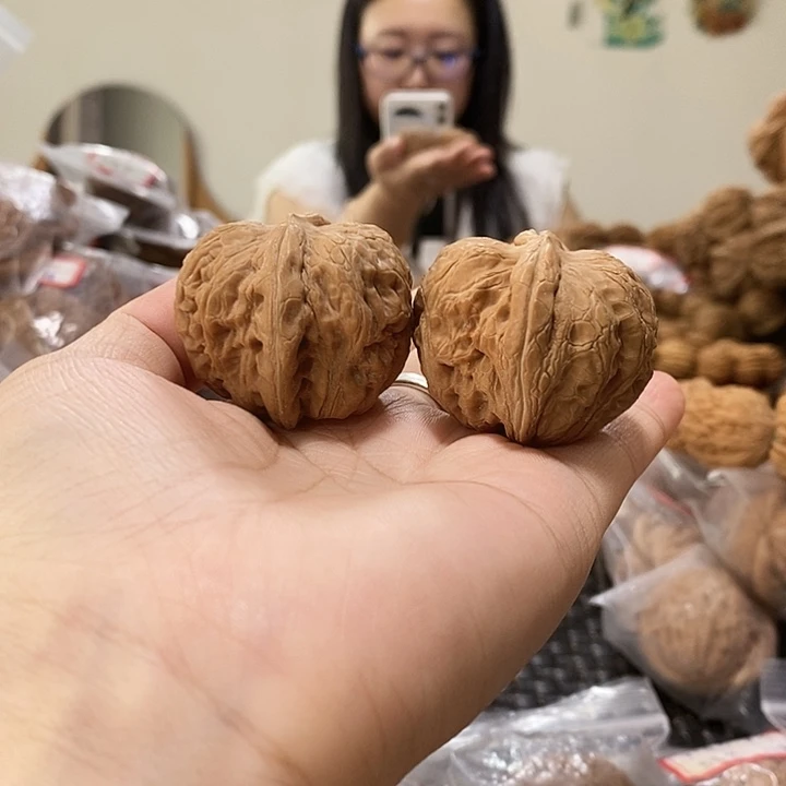 文玩核桃吊坠元宝38小黄尖