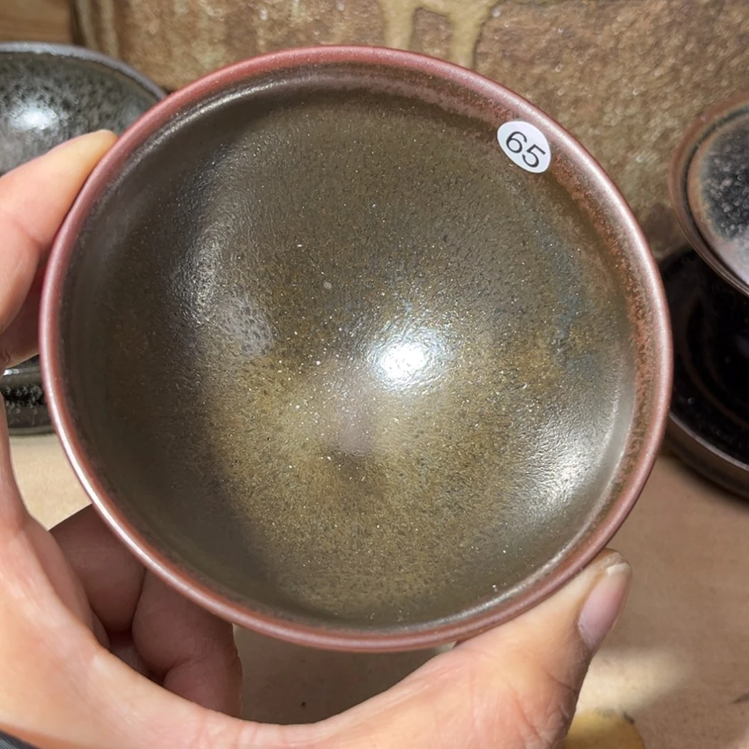 茶盏义兴龙窑坚持真柴烧