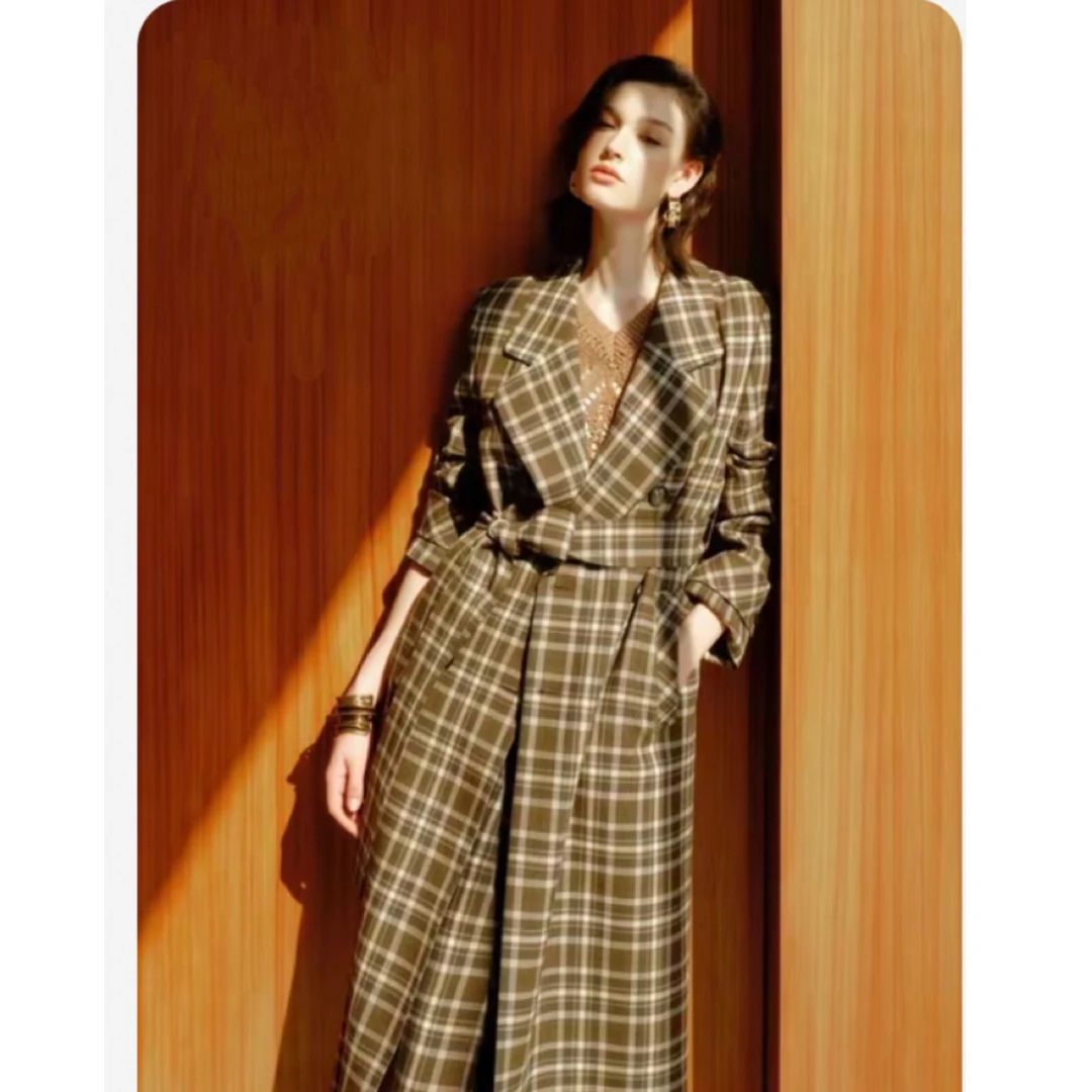 阿玛施【官方正品】巴恩风翻领复古格纹宽松风衣外套附腰带女540081
