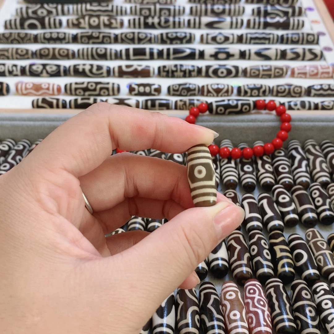 未镶嵌颈饰玛瑙/玉髓