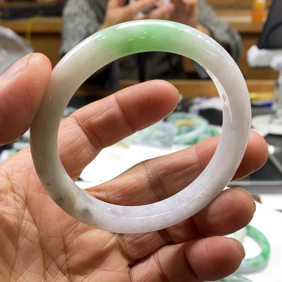 翡翠未镶嵌手镯翡翠手镯58.5宽卡10