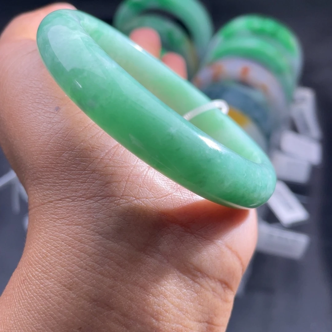 定制翡翠未镶嵌正圈