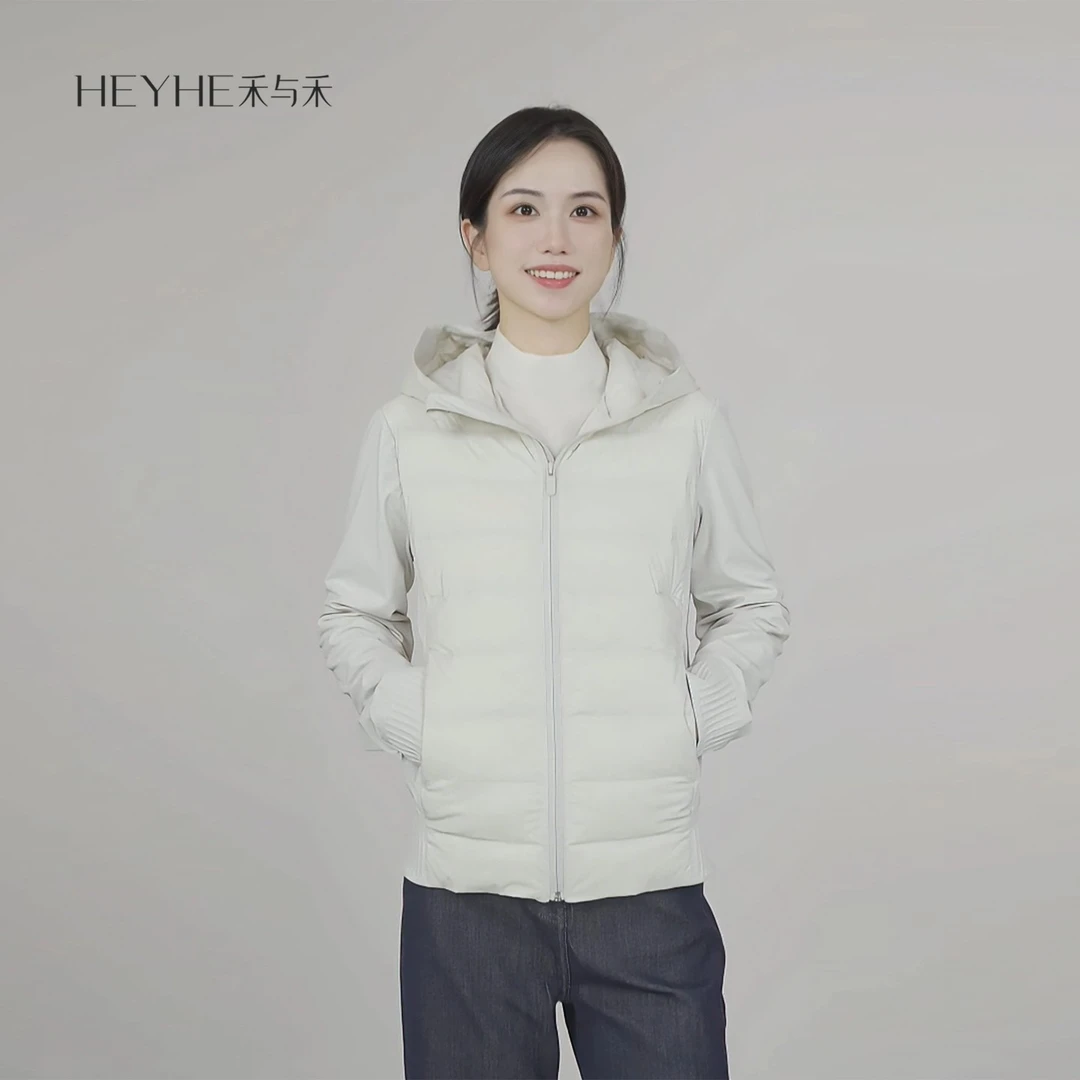 小禾【泡泡羽绒】新国标90白鸭绒防水防钻绒拼接修身极简连帽羽绒服