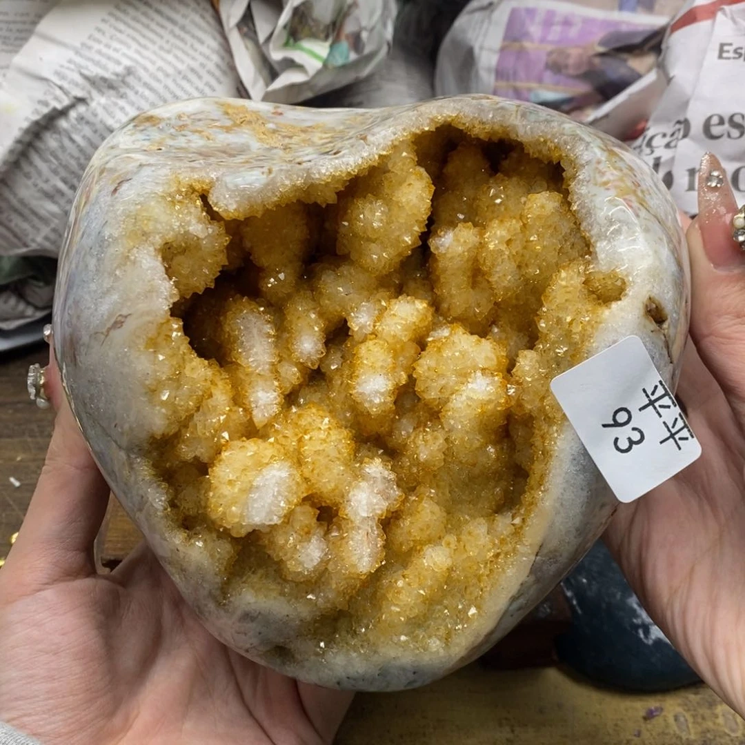 紫晶乌拉圭未镶嵌