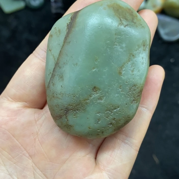 未镶嵌和田玉（糖玉）挂件