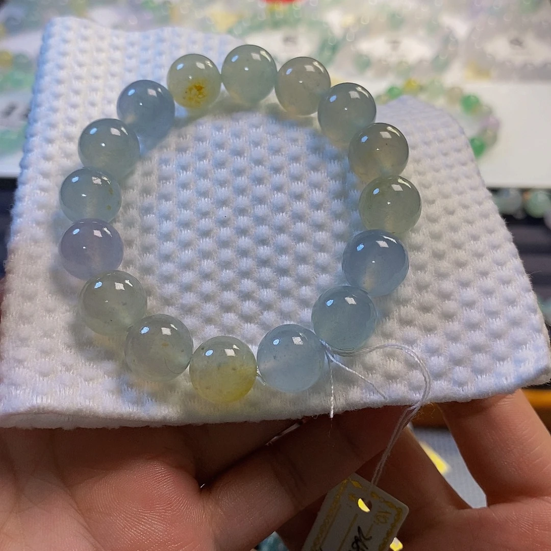 未镶嵌定制翡翠翡翠.