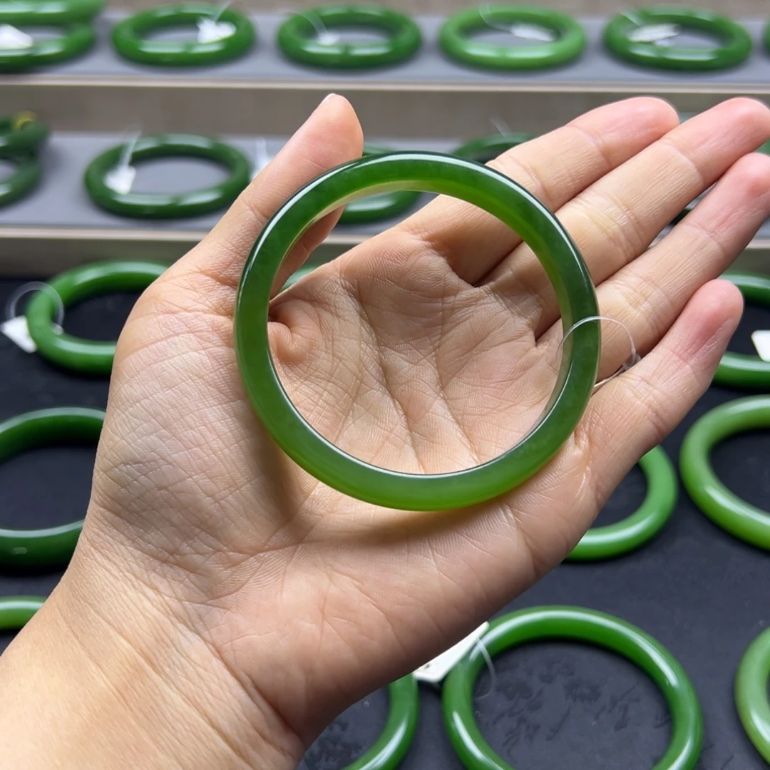 和田玉（碧玉）未镶嵌手镯冰底双色碧玉