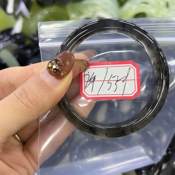许***许蛇纹石玉未镶嵌岫玉手镯