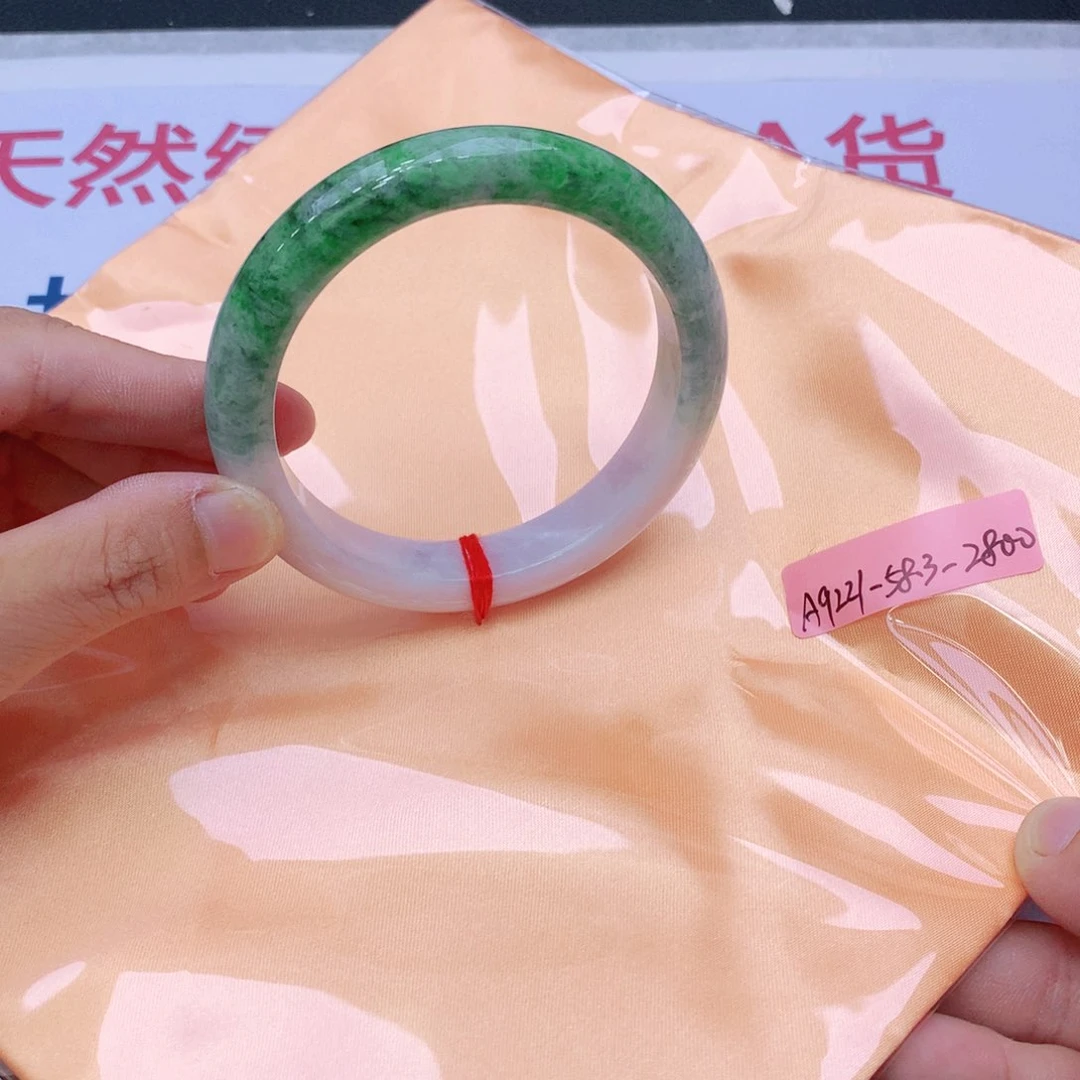 未镶嵌手镯翡翠翡翠
