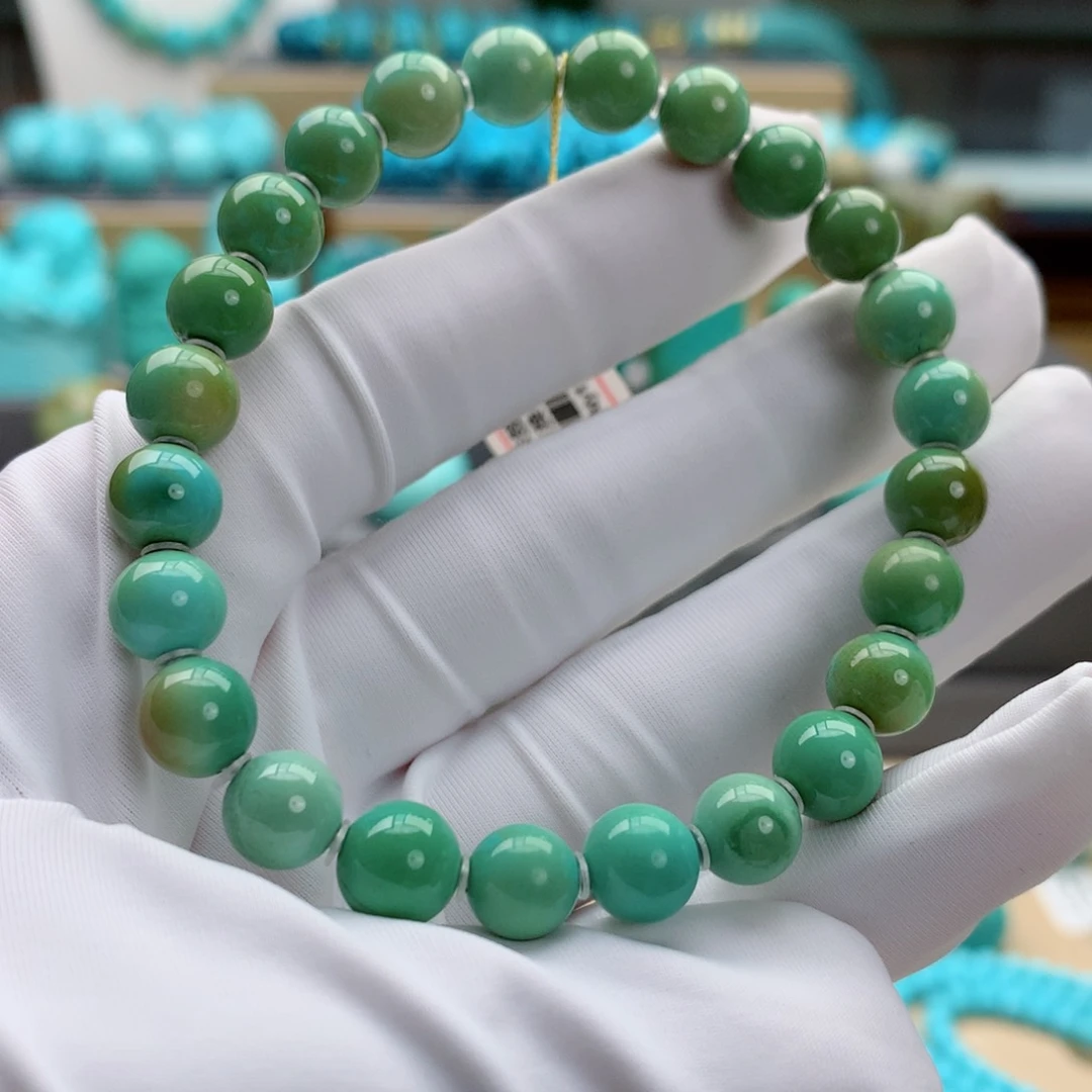 未镶嵌绿松石颈饰