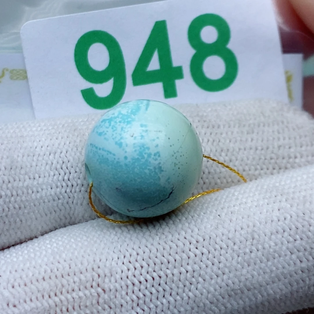 梵***森绿松石未镶嵌珠宝奇石