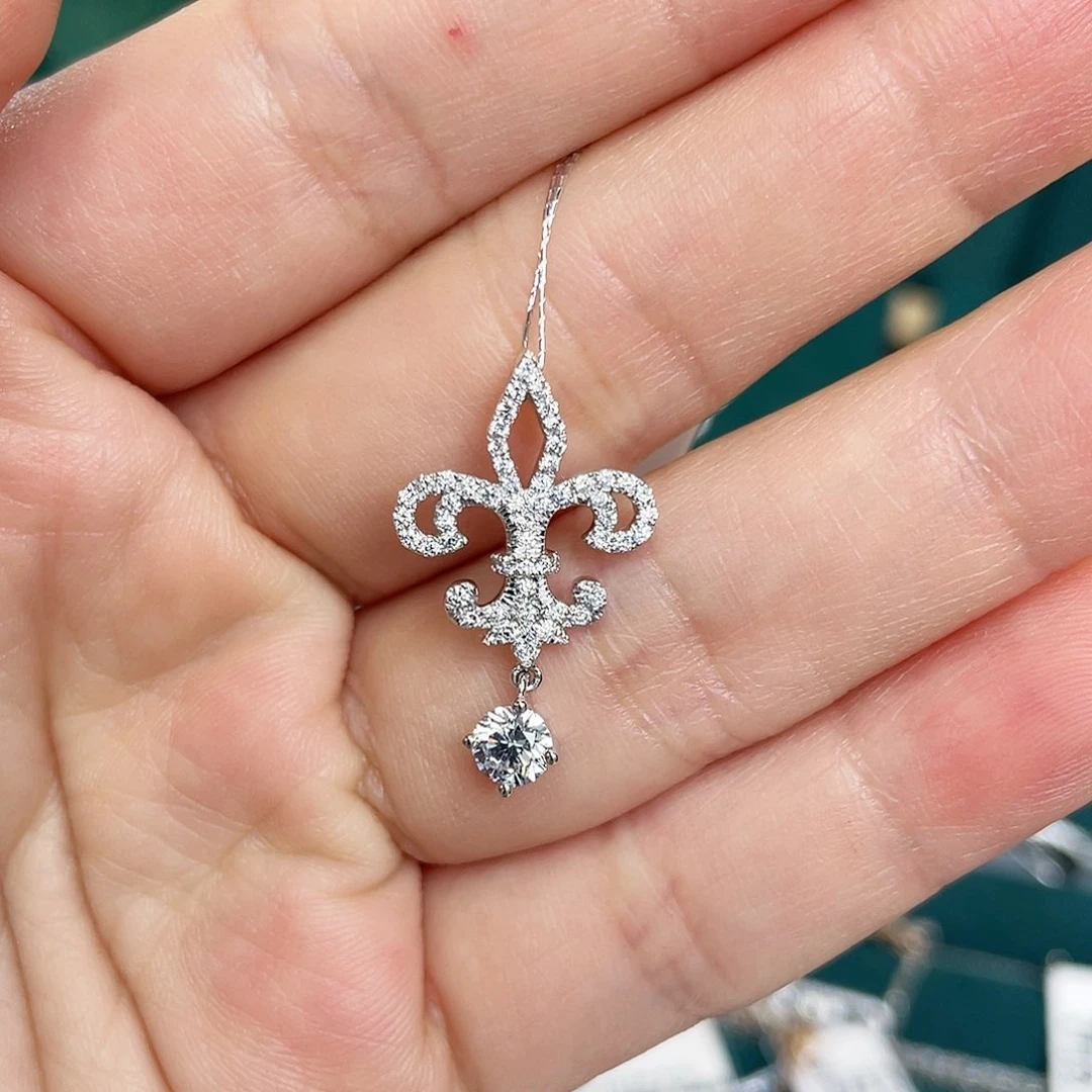 合成钻石铂Pt950镶嵌吊坠