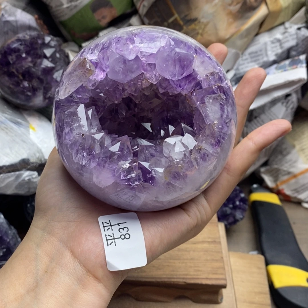 羔***a未镶嵌紫晶大型摆件（非配饰）