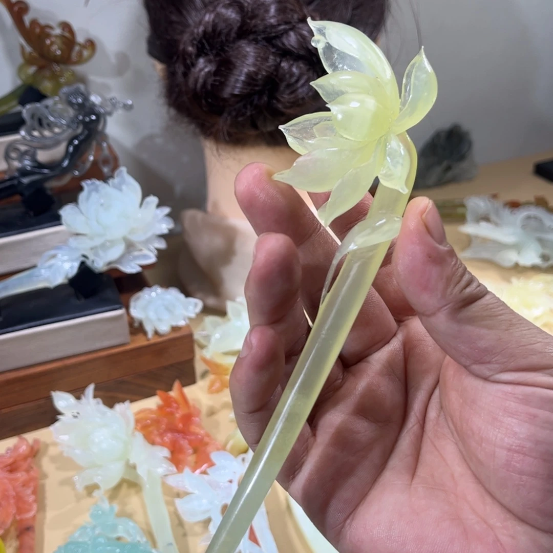 蛇纹石玉合金发簪