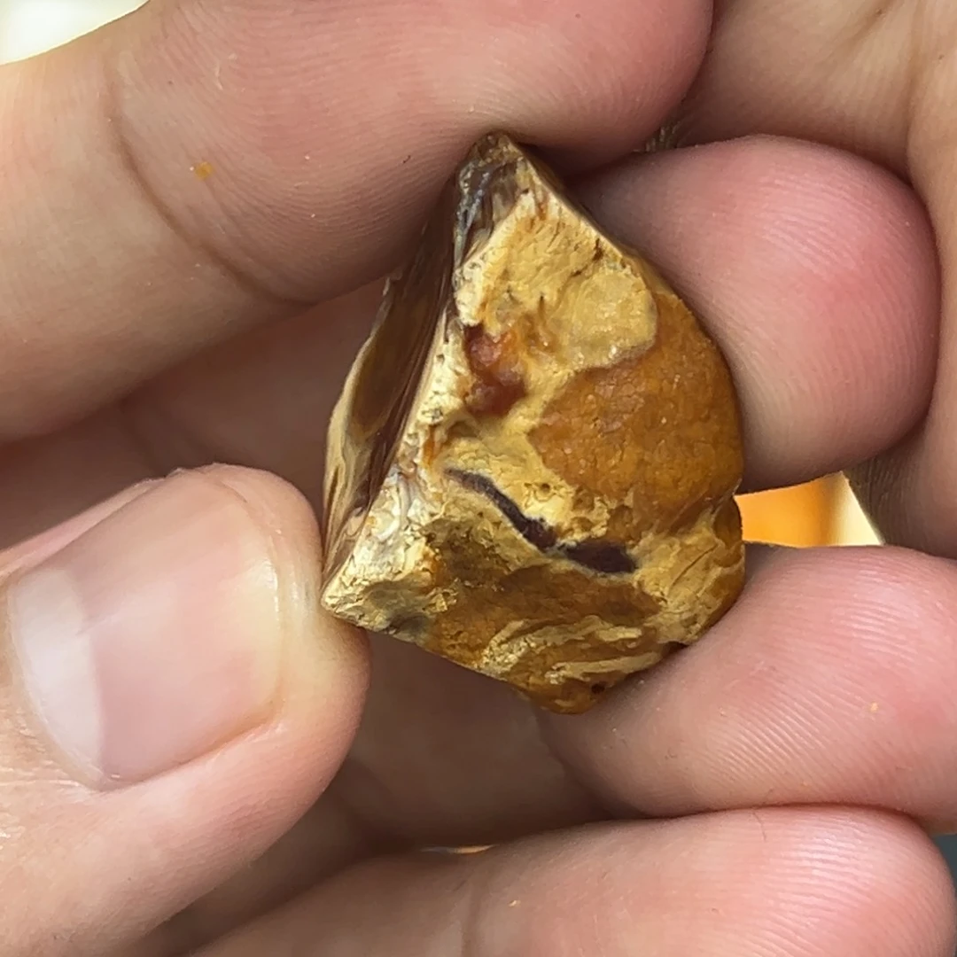 未镶嵌定制琥珀L****?蜜蜡