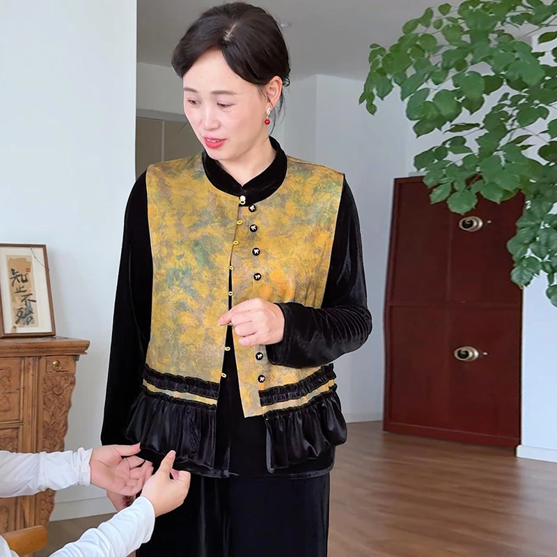 2025秋季新款时尚妈妈圆领拼接撞色马甲女中老年显瘦百搭气质马甲