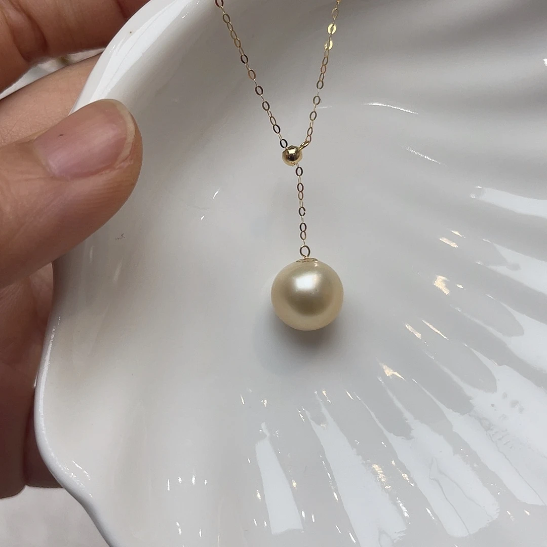颈饰海水珍珠18K金镶嵌