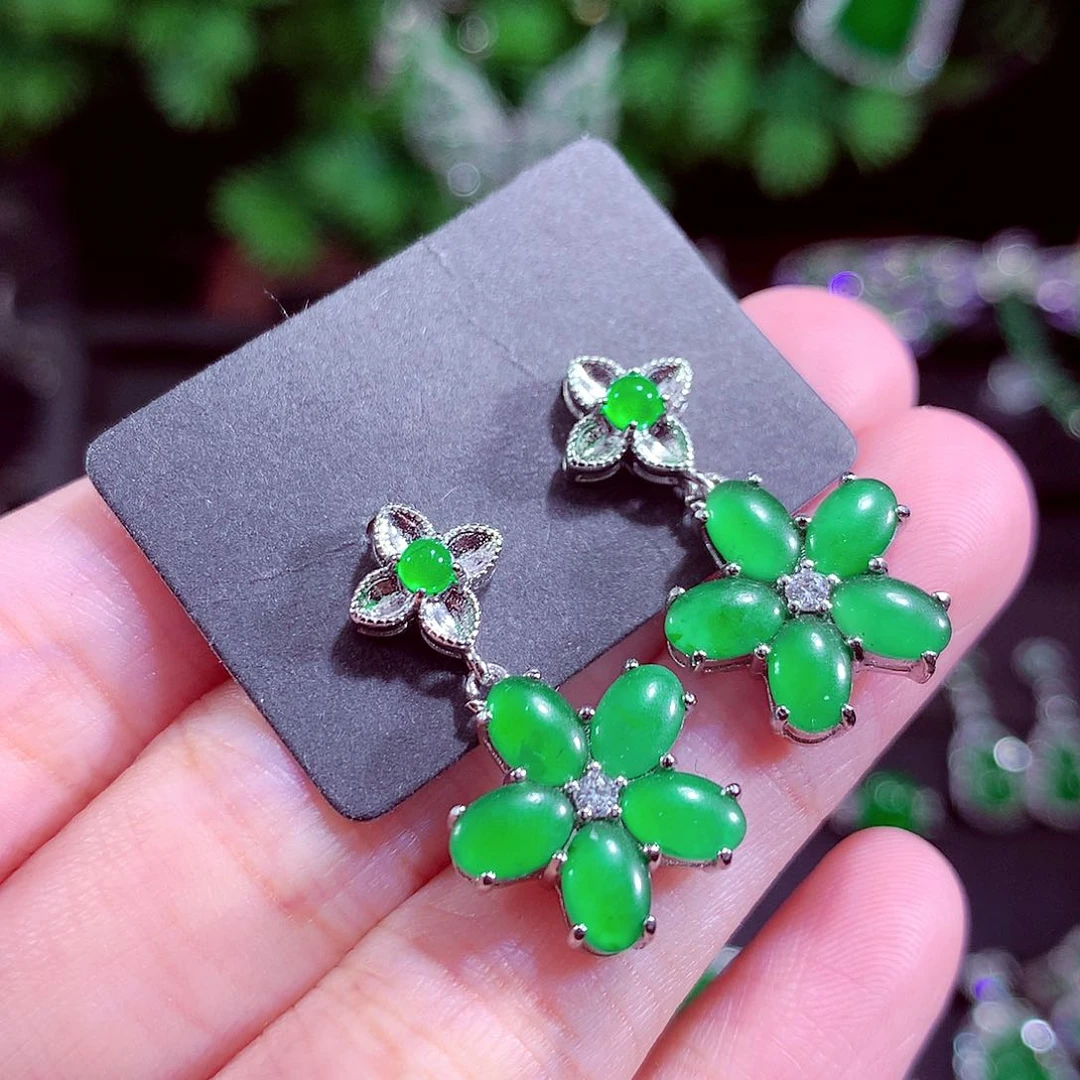 颈饰未镶嵌翡翠天然