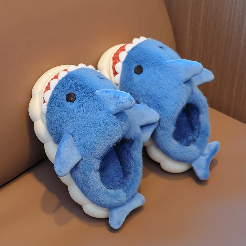 儿童棉拖鞋秋冬季2025新款男童可爱小鲨鱼室内保暖毛绒宝宝拖鞋冬