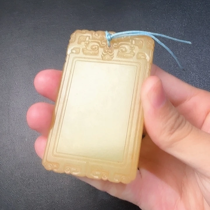 和田玉挂件未镶嵌F***k