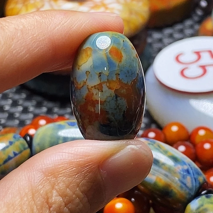 硬***黄玛瑙/玉髓颈饰未镶嵌