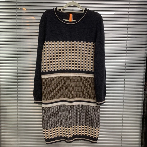 99新 MaxMara 拼色针织裙/L码/D01697