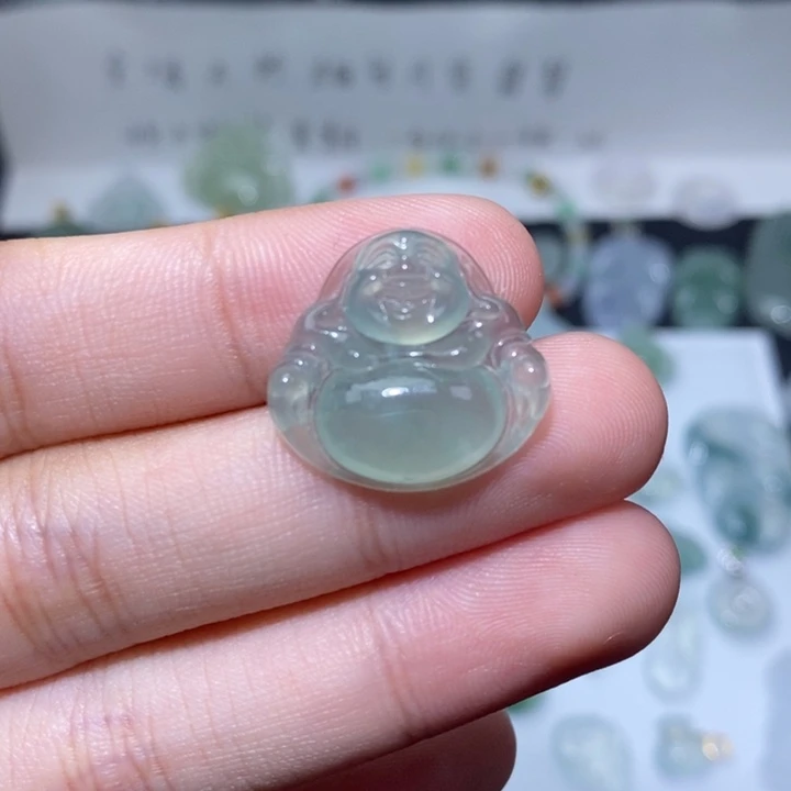 翡翠未镶嵌颈饰冰晴佛公