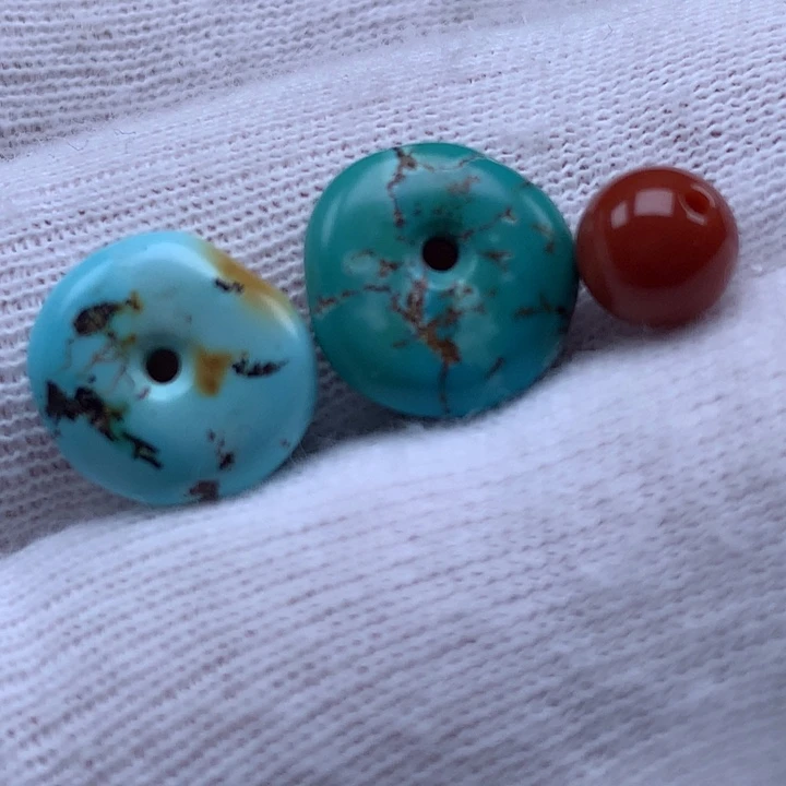 南红玛瑙未镶嵌珠宝奇石