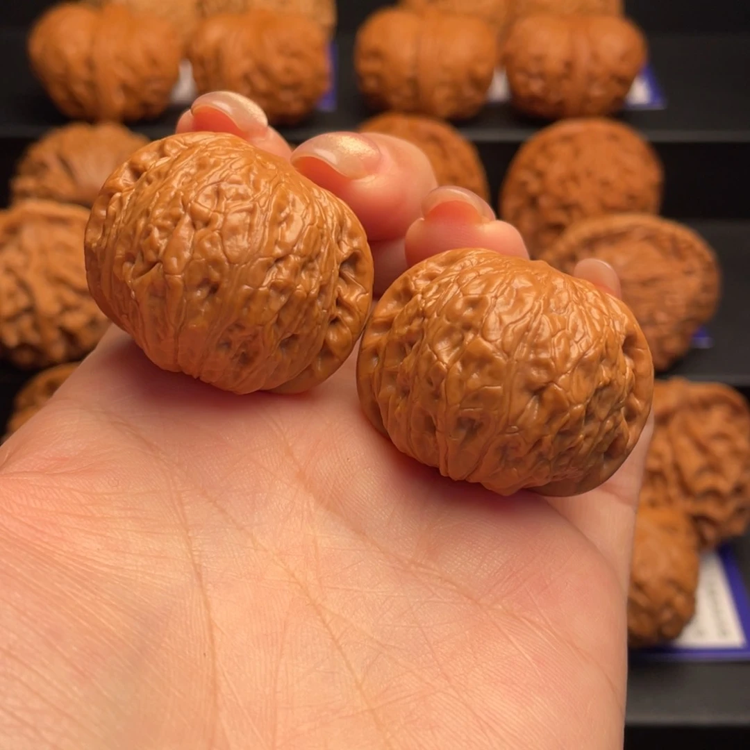 文玩核桃吊坠37全品铁锤